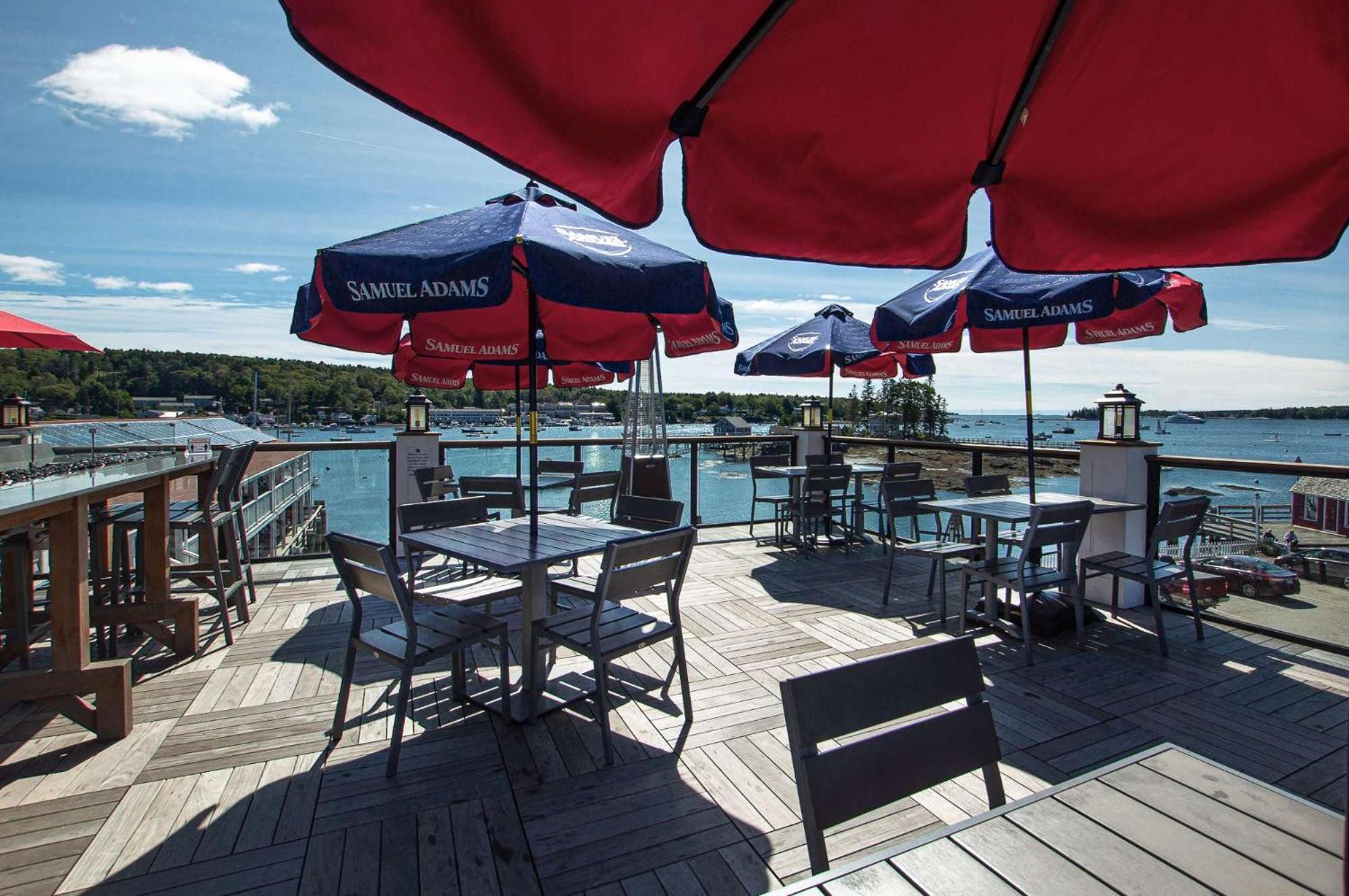 Tugboat Inn Boothbay Harbor Exterior photo